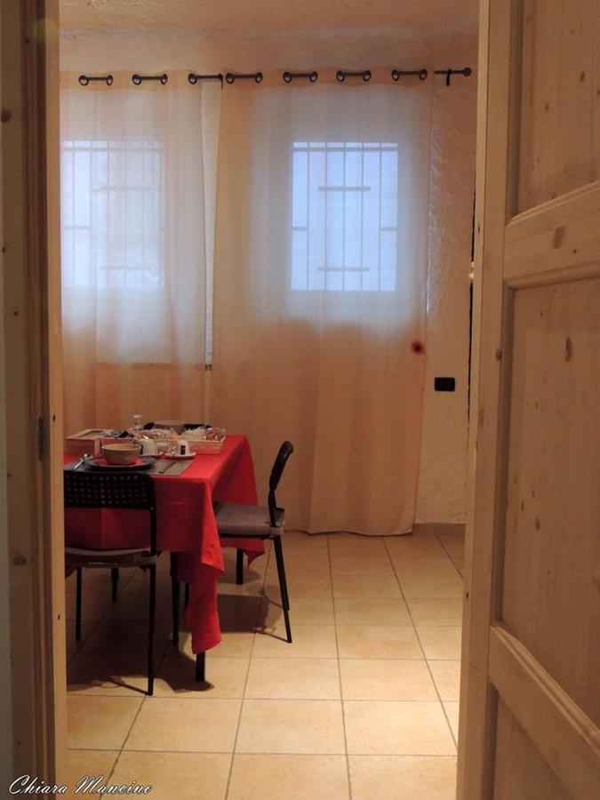 La Casa Del Colonnello Hotell Vercelli Exteriör bild